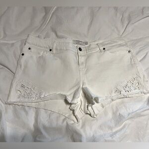 Torrid Shortie Shorts size 18